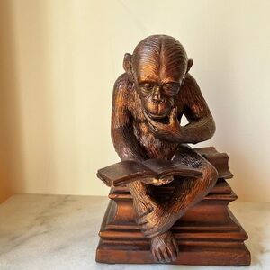 Bronze color Monkey Reading Sculpture book end